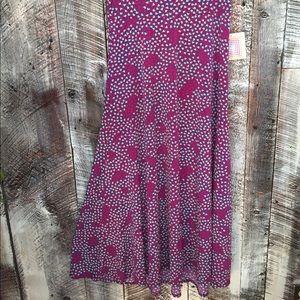 NWT Valentine’s Day Maxi skirt hearts lularoe